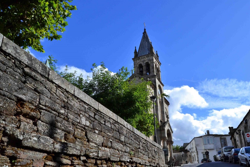 Sarria, Iglesia © Ramón Fernández