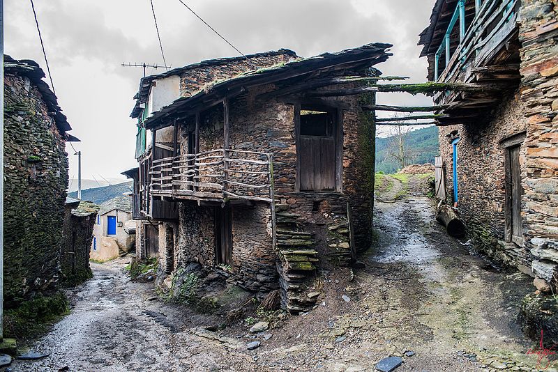 A Rúa de Valdeorras, San Xulián © loisrua